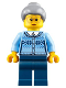 LEGO hol106 – Grootmoeder - Fair Isle Sweater, licht blauw grijs haar met Top Knot Bun, Donkerblauwe benen, glazen – kleur (n.v.t.)
